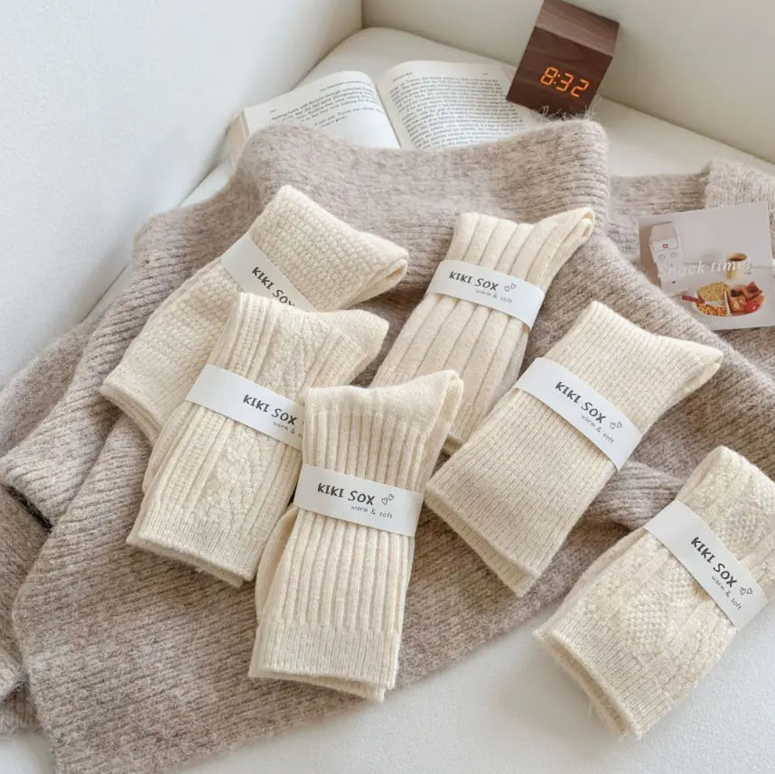Cozy White Wool Socks – Thick, Warm & Mid-Calf for Women