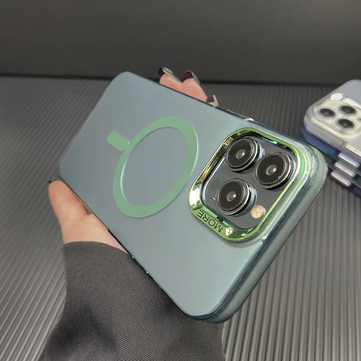 Matte Silver Magnetic Suction Case