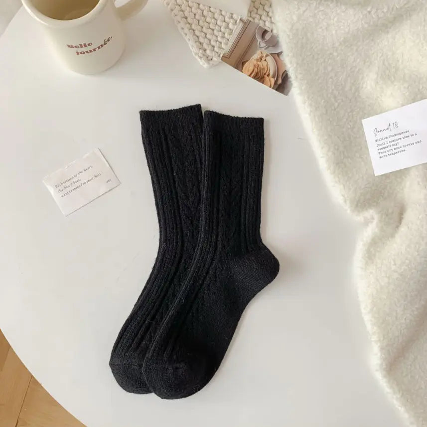 Cozy White Wool Socks – Thick, Warm & Mid-Calf for Women