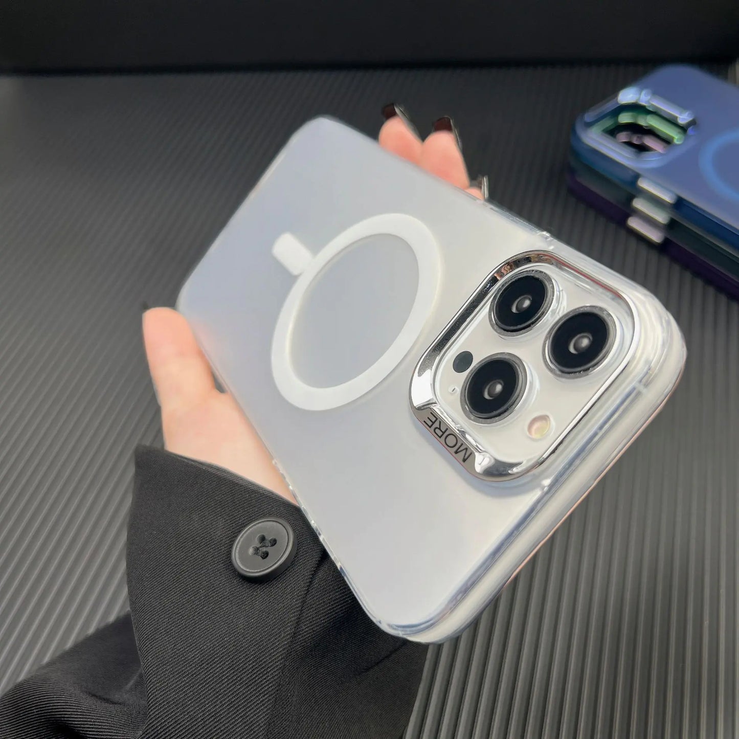 Matte Silver Magnetic Suction Case